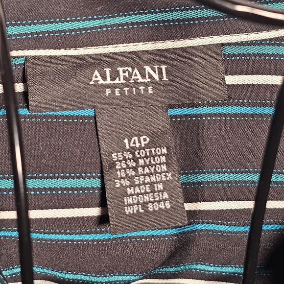 Alfani Petite 3/4 sleeve button up top size Petite 14 - Picture 2 of 8